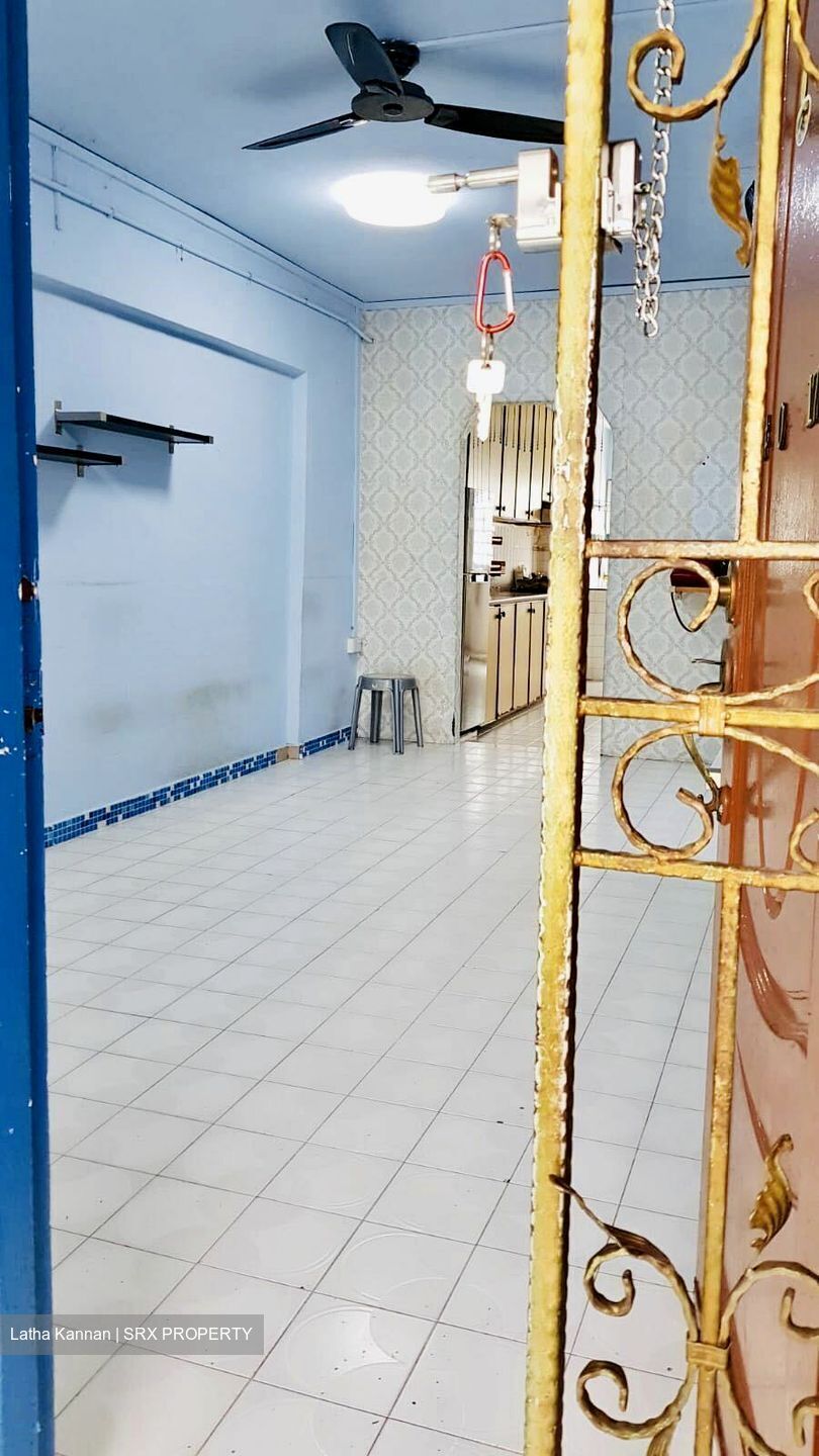 Blk 233 Kebun Baru Palm View (Ang Mo Kio), HDB 3 Rooms #360388151